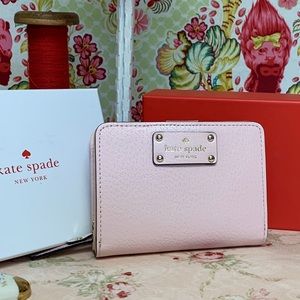 NWB•kate spade Posypink Med Wallet Never  Used